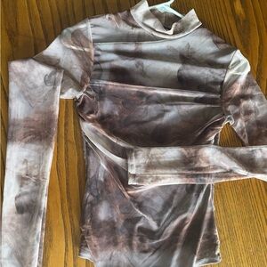 PrettyLittleThing Abstract Brown and Cream Long Sleeve Top